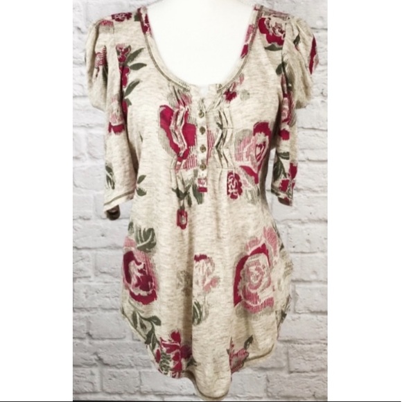 Anthropologie Tops - NEW ITEM! C KEER BY ANTHROPOLOGIE BEAUTIFUL TOP WITH PUFF SLEEVES!